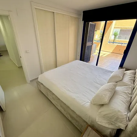 Apartment Darwins Luxury *